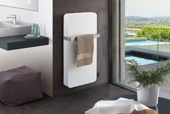 Moon bath in Kstone with LED light all around. valet_3a